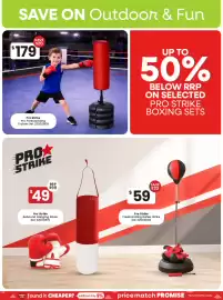 Toymate catalogue Page 38: Pro Strike Pro Freestanding Trainer Set €179,00