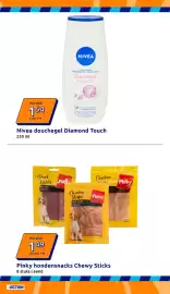 Action folder week 36 Pagina 14: Pinky hondensnacks Chewy Sticks €1,49, Nivea douchegel Diamond Touch €1,54