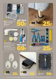 Netto tilbudsavis uge 36 Side 33: Møbelhund €25,00, Filtpude- og reparationssæt €50,00