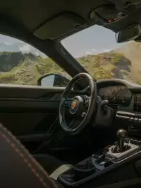 Porsche catalogue Page 5