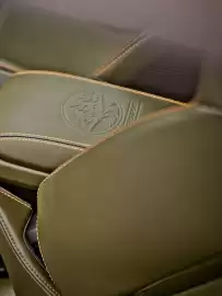 Porsche catalogue Page 9