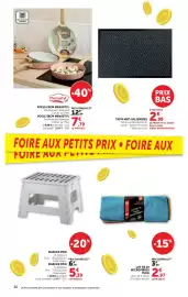 Catalogue Super U page 30: MARCHE PIED €5,39, Menastyl POELE 28CM €7,79