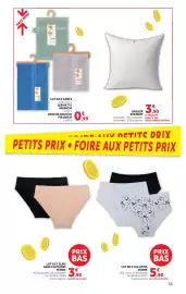 Catalogue Super U page 33: DARVETTY Gants €0,99, OREILER €3,90