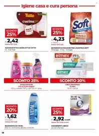 Volantino Unicoop Pagina 18: ASSORBENTI LINES È €2,92, ASCIUGATUTTO CUCINA STYLE TUTTO €2,42