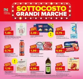 Volantino Oasi Pagina 2: Polpa di pomodoro Mutti €1,99, Yogurt cremoso Müller €2,49