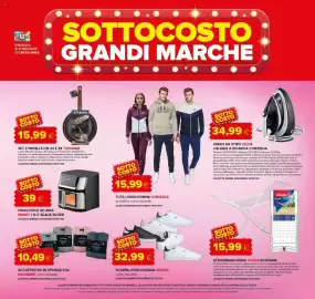 Volantino Oasi Pagina 5: Set 2 padelle cm 24 e 28 Tognana €15,99, Tuta uomo/donna Lonsdale €15,99