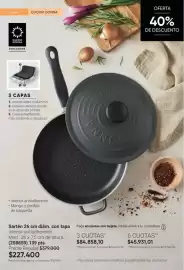Catálogo Avon Página 40: Sartén 26 cm diám. con tapa €227.400,00