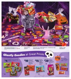 Family Dollar weekly ad Page 2: Reese's, Snickers, or Twix Halloween Singles €5,00