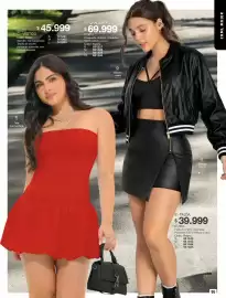 Catálogo Carmel Página 95: E - falda 617884 €39.999,00, Textura - c - vestido €45.999,00