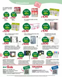 Volantino IperFamila Pagina 8: Omega lampade led mini sfera €6,90, Sunhome Moodlight - Lampada da tavolo €29,90