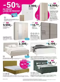 Möbelix leták Strana 8: Vega čalouněná postel €18.499,00, Saigon skříň s posouvacími dveřmi €15.990,00