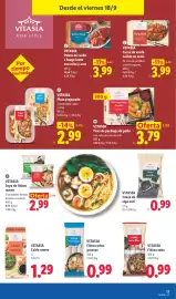 Catálogo Lidl semana 38 Página 43: Vitasia tiras de pechuga de pollo €3,79, VITASIA Snack de alga nori €0,99
