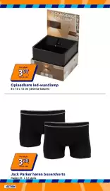 Action folder week 37 Pagina 4: Oplaadbare led-wandlamp €3,97, Jack Parker heren boxershorts €3,28