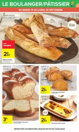 Catalogue Carrefour page 33: 4 chaussons aux pommes €2,99, Brioche Nanterre pur beurre €3,00