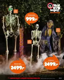 Fætter BR tilbudsavis Side 23: Stående skelet €2.499,00, Ild dæmon €2.499,00