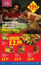 Lidl leaflet week 38 Page 12: Vitasia spring rolls €2,19, Vitasia chicken bites with sriracha dip €2,79