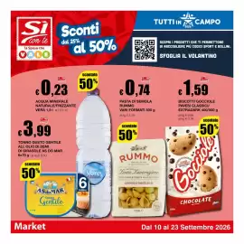 Volantino Sì con te Market Pagina 1: Acqua minerale naturale/frizzante Vera €0,23, Biscotti Gocci ole Pavesi €1,59