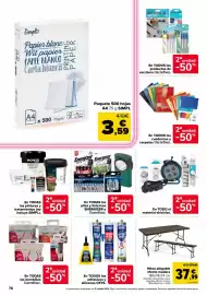 Folleto Carrefour Página 76: Mesa plegable efecto madera €37,99, Simpló papel blanco €3,59