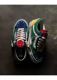 Vans leták Strana 12