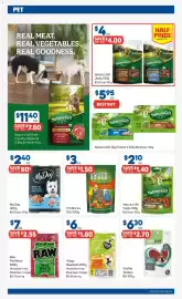 Foodland catalogue week 38 Page 30: VitaPet Tenders €6,30, 4Legs Meatballs €6,00