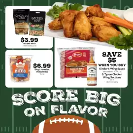 Fareway weekly ad week 38 Page 12: King's Hawaiian Pretzel Bites €6,99, Wicked Minis €3,99