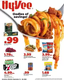 Hy-Vee weekly ad week 38 Page 1: Mrs. Grimes beans €0,99, 7up soda €4,99