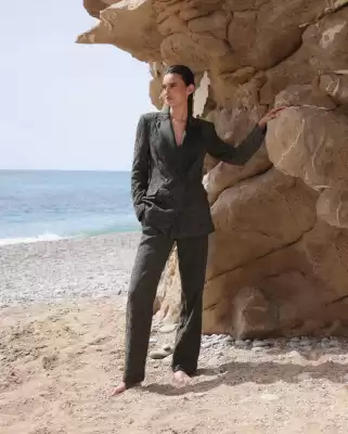 BCBGMAXAZRIA (válido hasta 20-09)