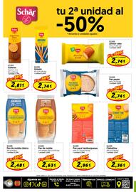 Catálogo Hiper Usera Página 6: Schär pan de molde clásico €2,48, Schär lemon cake €2,74