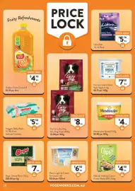 Foodworks catalogue week 38 Page 28: McCain Healthy Choice Frozen Meals €4,50, Farmers Union Greek Style Yoghurt €7,50
