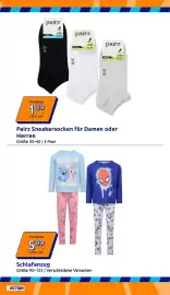 Action Flugblatt woche 38 Seite 12: Pairz Sneakersocken für Damen oder Herren €1,39, Schlafanzug €5,99