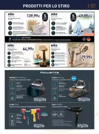 Volantino Unieuro Pagina 13: Braun Stiratore verticale QuickStyle 7 €64,99, Braun Ferro generatore di vapore €139,99