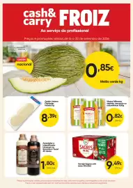 Folheto Froiz Página 1: Massa milaneza fusilli €0,82, Cerveja Sagres mini €9,49