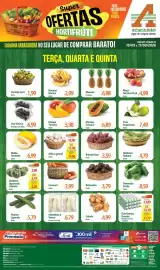 Folheto Atacadão Página 1: Pimentão verde €8,59, Fuji - maçã nacional €4,99