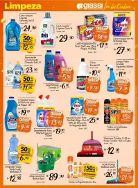Encarte Giassi Supermercados semana 38 Página 15: Lava-roupas Líquido Omo 3l €29,90, Lava-roupas em Pó Tixan Ypê €14,98