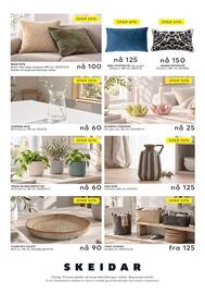 Skeidar kundeavis Side 16: Eira Vase €125,00, Trinny blomsterpotter €60,00