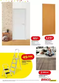 Folheto Bricomarché Página 11: Bloco de porta €125,00, Porta melamina €65,00