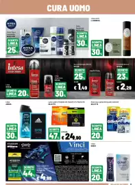 Volantino Iper La Grande Pagina 9: Gillette Fusion5 €24,90, Rasoi usa e getta Skinguard o Sensor3 Gillette
