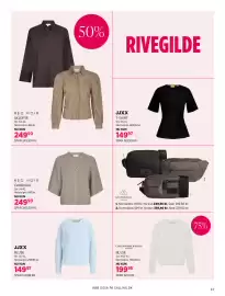 Salling tilbudsavis Side 22: JJXX bluse €149,97, Neo Noir cardigan €249,50