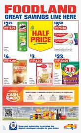 Foodland catalogue week 39 Page 40: Betty Crocker Cake Mix €3,00, Nescafe Coffee Sachets €4,00