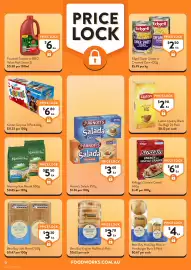 Foodworks catalogue week 39 Page 6: Best Buy Hot Dog Rolls or Hamburger Buns €4,00, Lipton Quality Black Tea €2,90