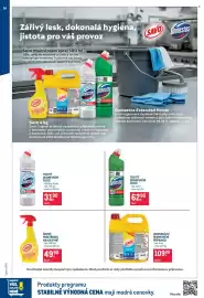 Makro leták Strana 14: Domestos tekutý dezinfekční čistící €31,90, Savo univerzální dezinfekční přípravek €109,00