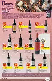 Folheto Auchan Página 15: Vinho tinto pacheca €9,99, Vinho Tinto Cedro Do Noval €14,79