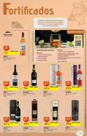 Folheto Auchan Página 25: MoscateL piano €11,99, Vinho do Porto Warre's Cavadinha Vintage 2010 €29,59
