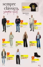 Folheto Auchan Página 11: Polo Rugby Inextenso Homem €11,99, Blusa Popeline Inextenso €12,99