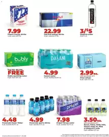 Hy-Vee weekly ad week 39 Page 27: Powerade Power Water €4,48, Minute Maid soda €3,50