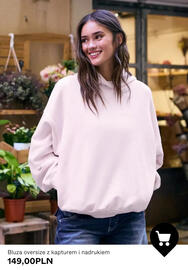 Bershka gazetka tydzień 39 Strona 10: Bluza oversize z kapturem i nadrukiem €149,00
