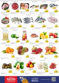 Nesto catalogue Page 4: MON-TUE ONLY MONDAY ONLY 39.99 42.99 AED 33.99 AED 38.99 Kenyan Fresh Mutton Per Kg Pakistani Beef