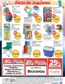 Catálogo Carrefour Página 23: Juego sensorial sonajeros €2.900,00, Peluche animales €5.900,00