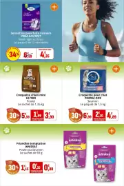 Catalogue Coccinelle Express page 41: ULTIMA Croquette chien mini Poulet €3,90, TENA Serviettes pour fuite urinaire €4,35