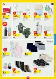 Folheto Auchan semana 39 Página 47: Numa Seleção de Garrafas e Shakers Bewinner, Conjunto Gorro+Babygrow Veludo €9,99